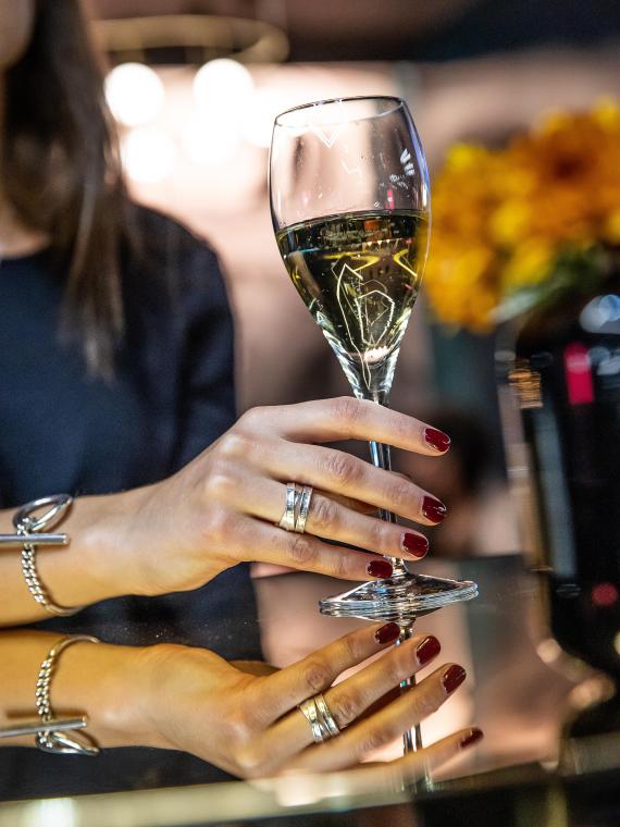 Coupe de champagne du bar du Lounge Rolex Paris Masters